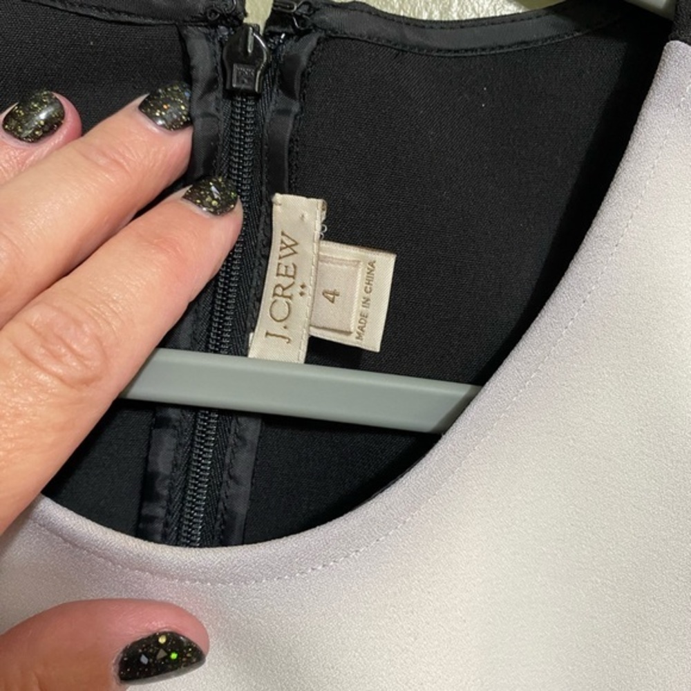 J Crew Black and White Dress, Size 4 - Picture 4 of 4